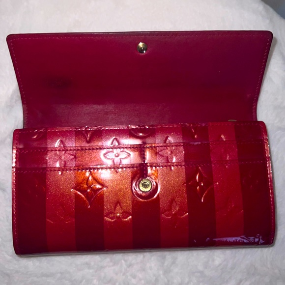 LOUIS VUITTON Vernis Portefeuille Sarah Rayeur Bifold Long Wallet M91716 - Picture 7 of 11